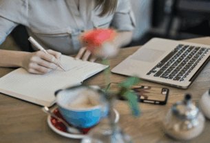 A quanto tempo não escrevemos a mão